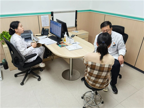 1745637146126569.jpg 长春仲德骨科医院04.jpg